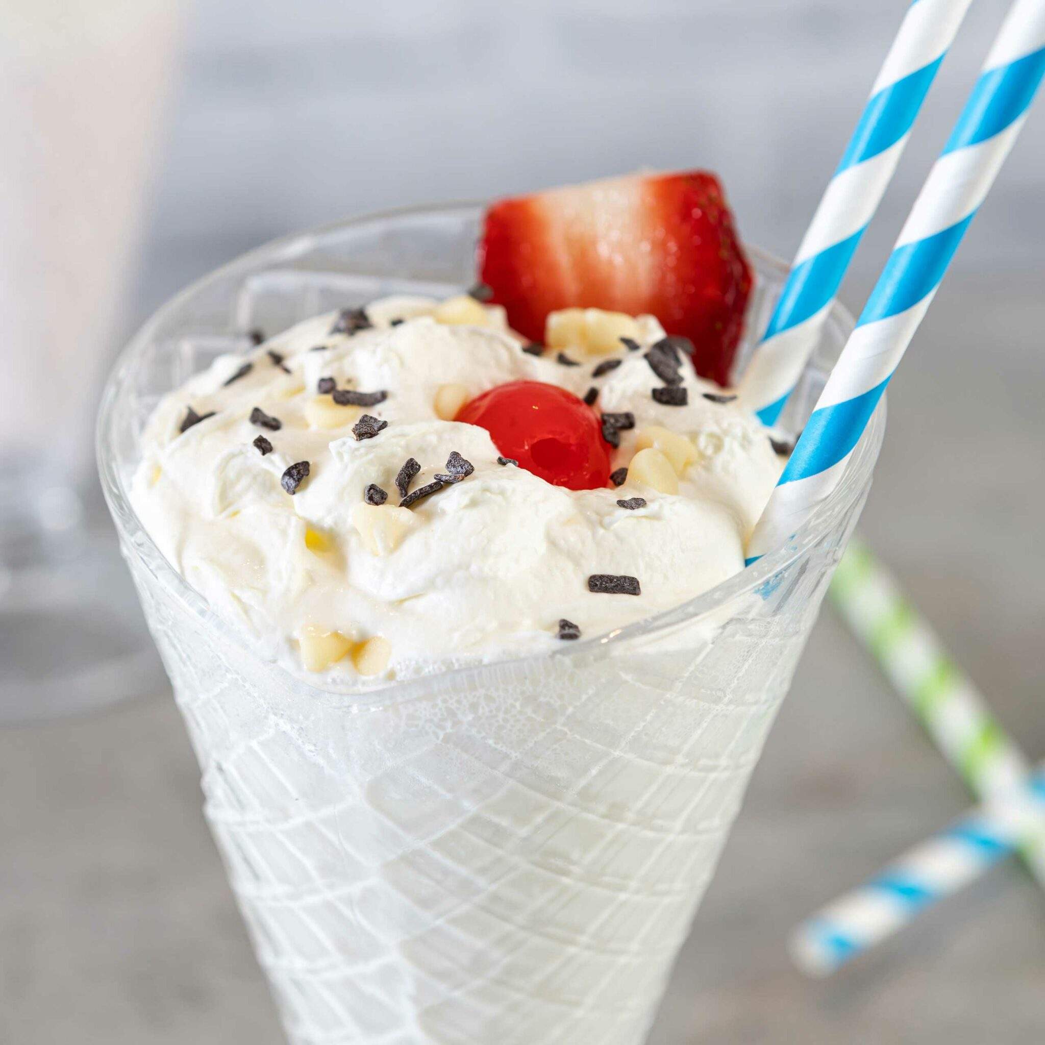 The Dreamiest Lakes Shake Recipe Luxury Lakes Ice Cream